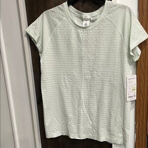 Athleta mint Green Striped Momentum Sealmless Women's Top